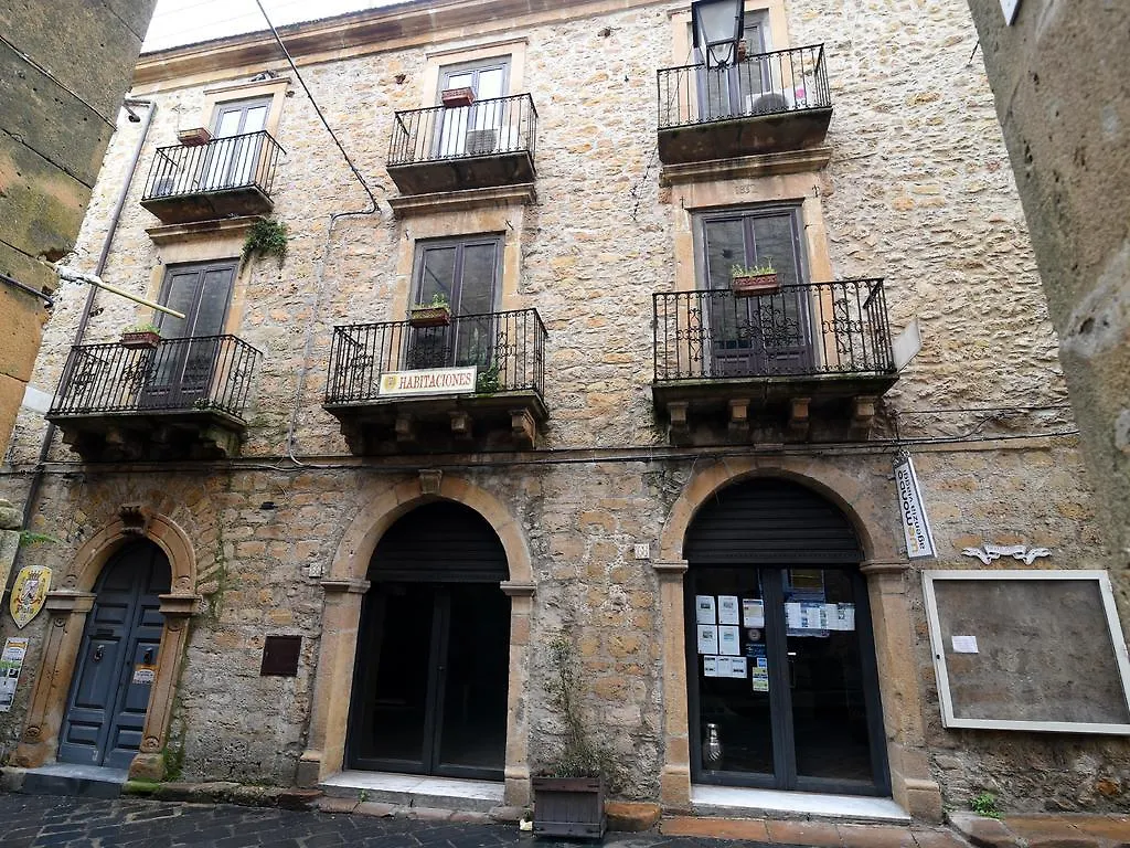 B&B Palace Piazza Armerina Couette-café