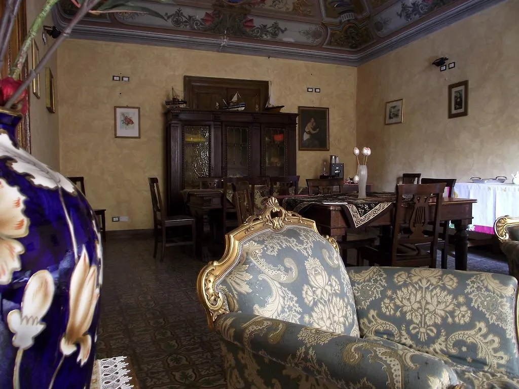 B&B Palace Piazza Armerina Couette-café